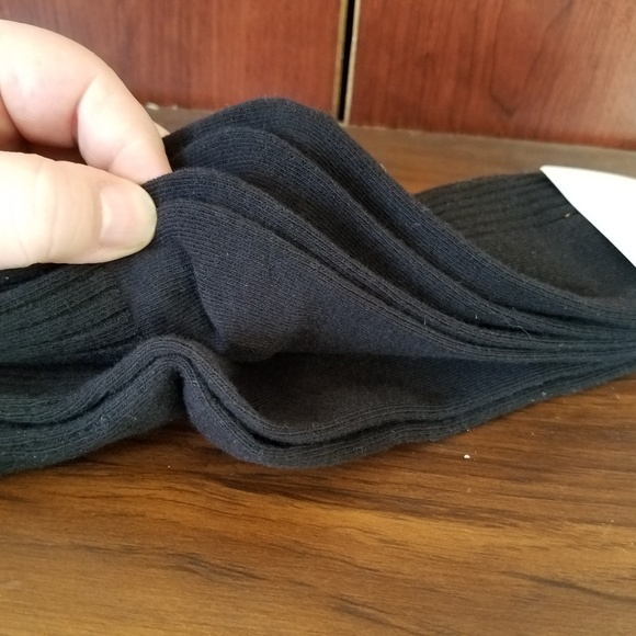 NWT Andeawy 3 Pair of Black Ankle Socks - Picture 1 of 4